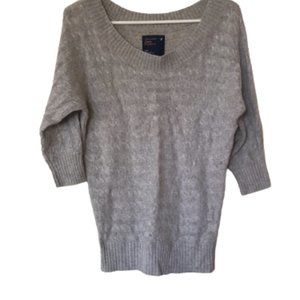 American Eagle Gray Knit Sweater 3/4 Sleeve Small